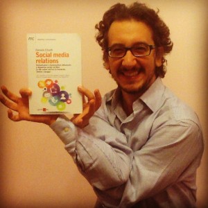 Il libro Social Media Relations di Daniele Chieffi